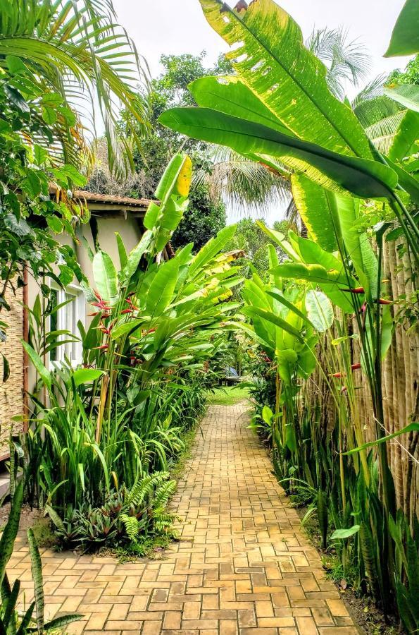 Отель Vila Pitanga Транкозу Экстерьер фото